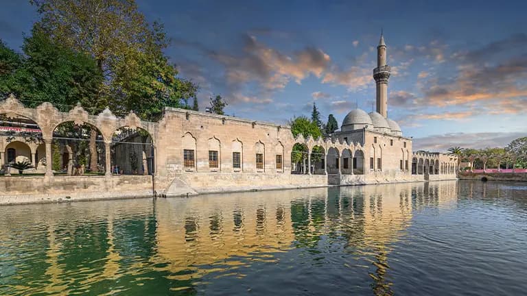 Şanlıurfa Travel Guide: A Cultural Capital Thousands of Years in the Making