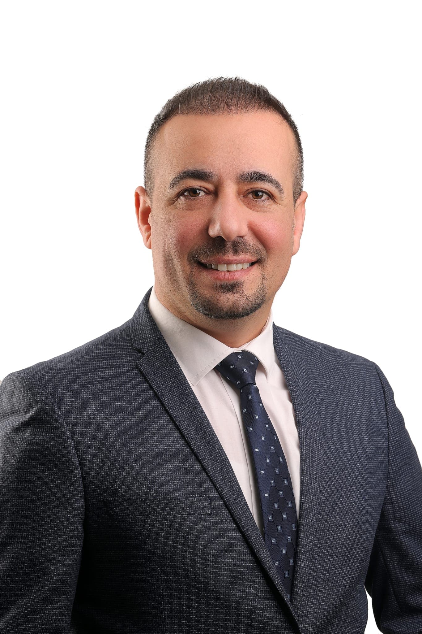 ÖZGÜR CİHAN GÜL